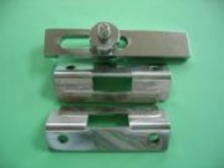 ヒューズ｜防災設備、防災用品、防災設備総合商社の株式会社ワールド